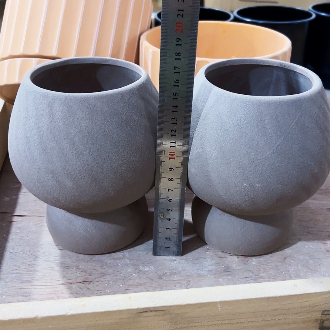 有孔，外贸尾单陶瓷花盆凑单10米包邮