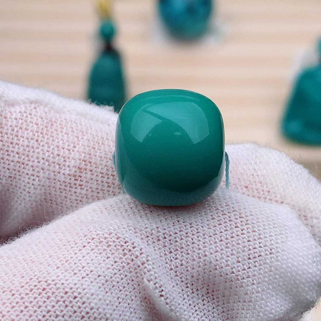 绿松石绿松石未镶嵌