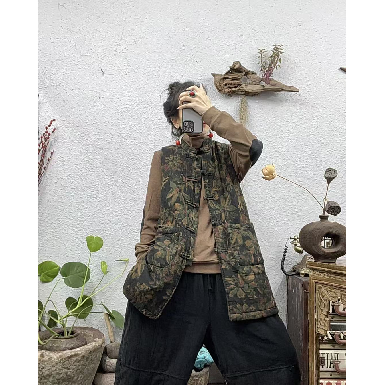 5550-2绿花夹棉立领盘扣花色中长款开扣开衫马甲（长78胸围106