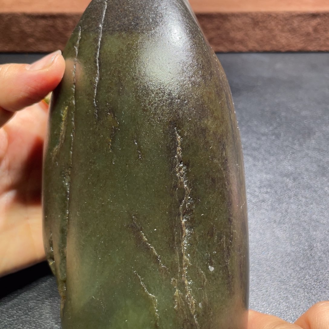 和田玉（子料）未镶嵌挂件1928克