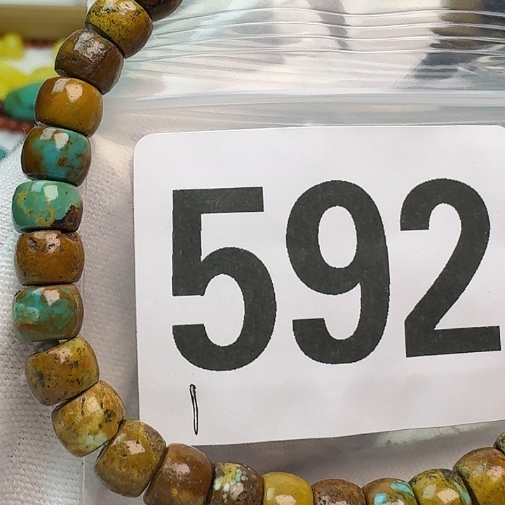 手工散珠绿色配饰批发