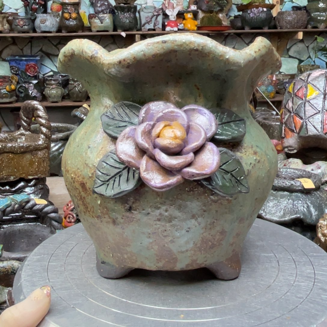 红陶粗砂陶瓷花盆