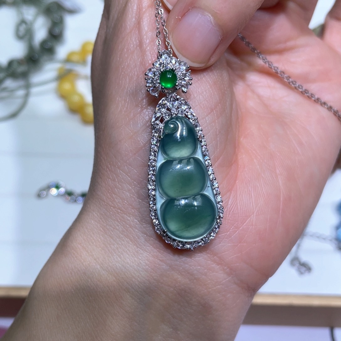翡翠颈饰银S925镶嵌挂件