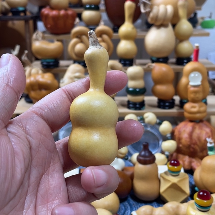 ****10美好的一天从吃瓜开始啦打