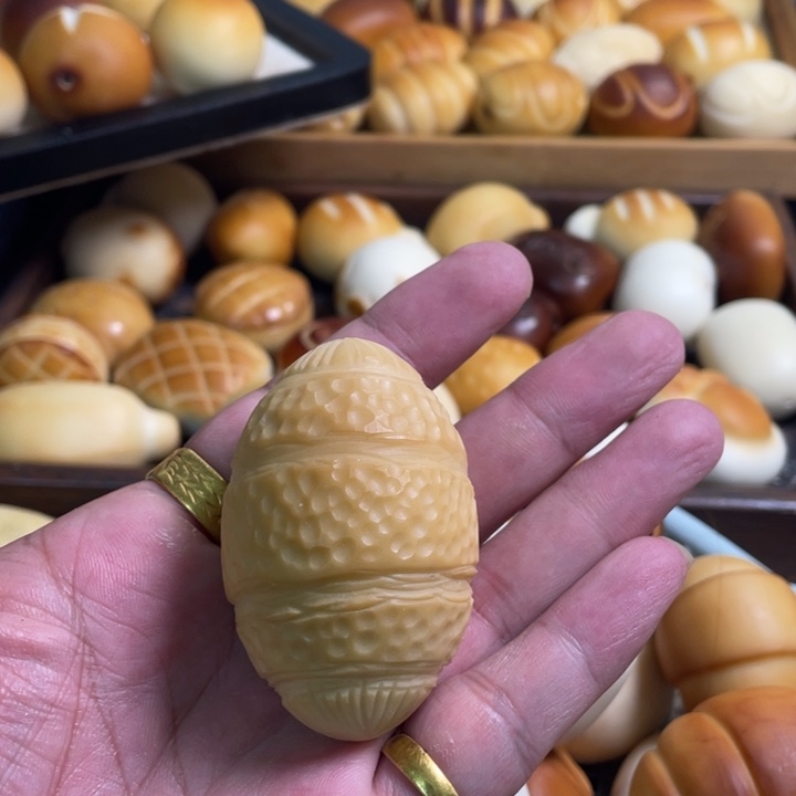 菩提根/象牙果吊坠瑕疵面包