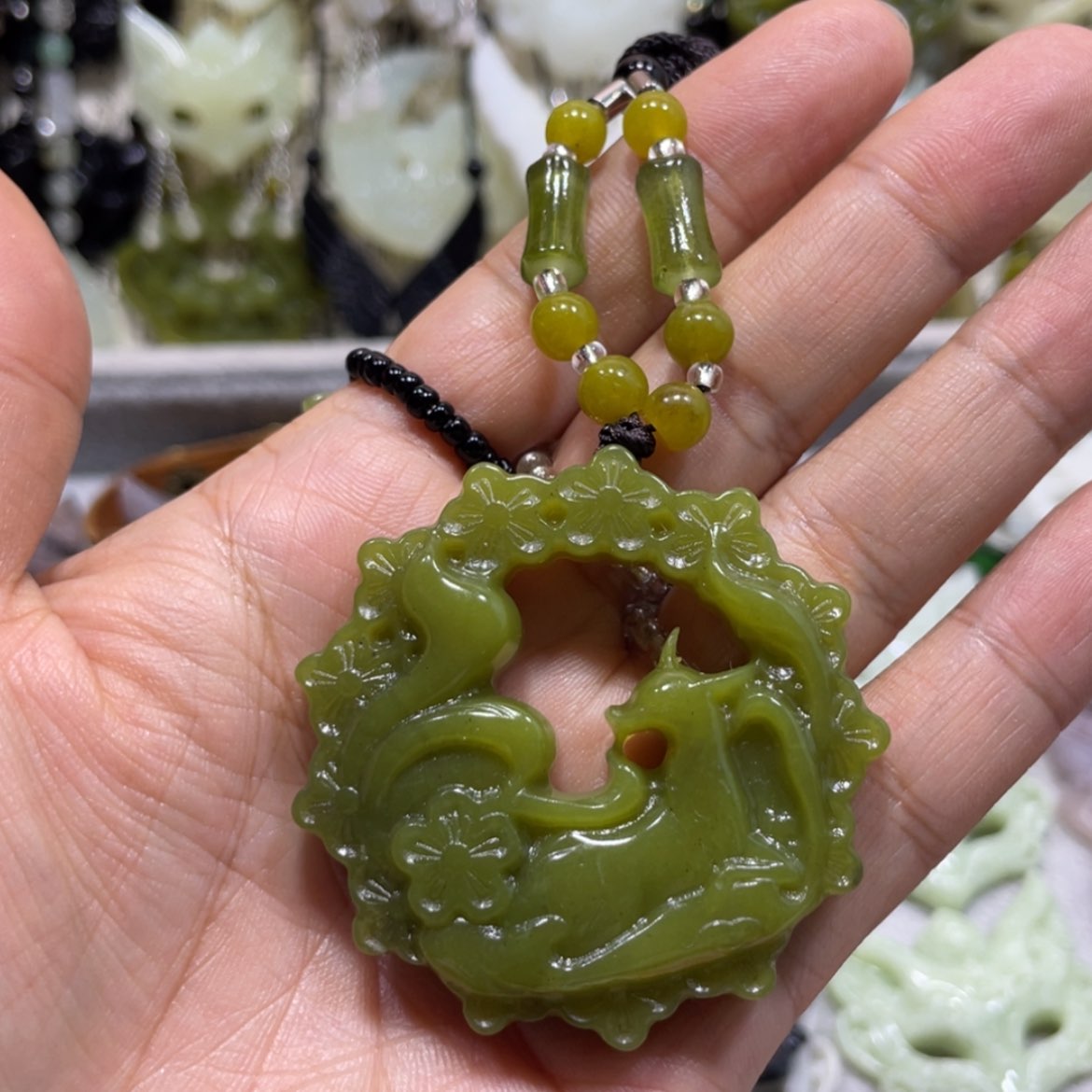 【闪购商品】岫玉颈饰未镶嵌69吊坠