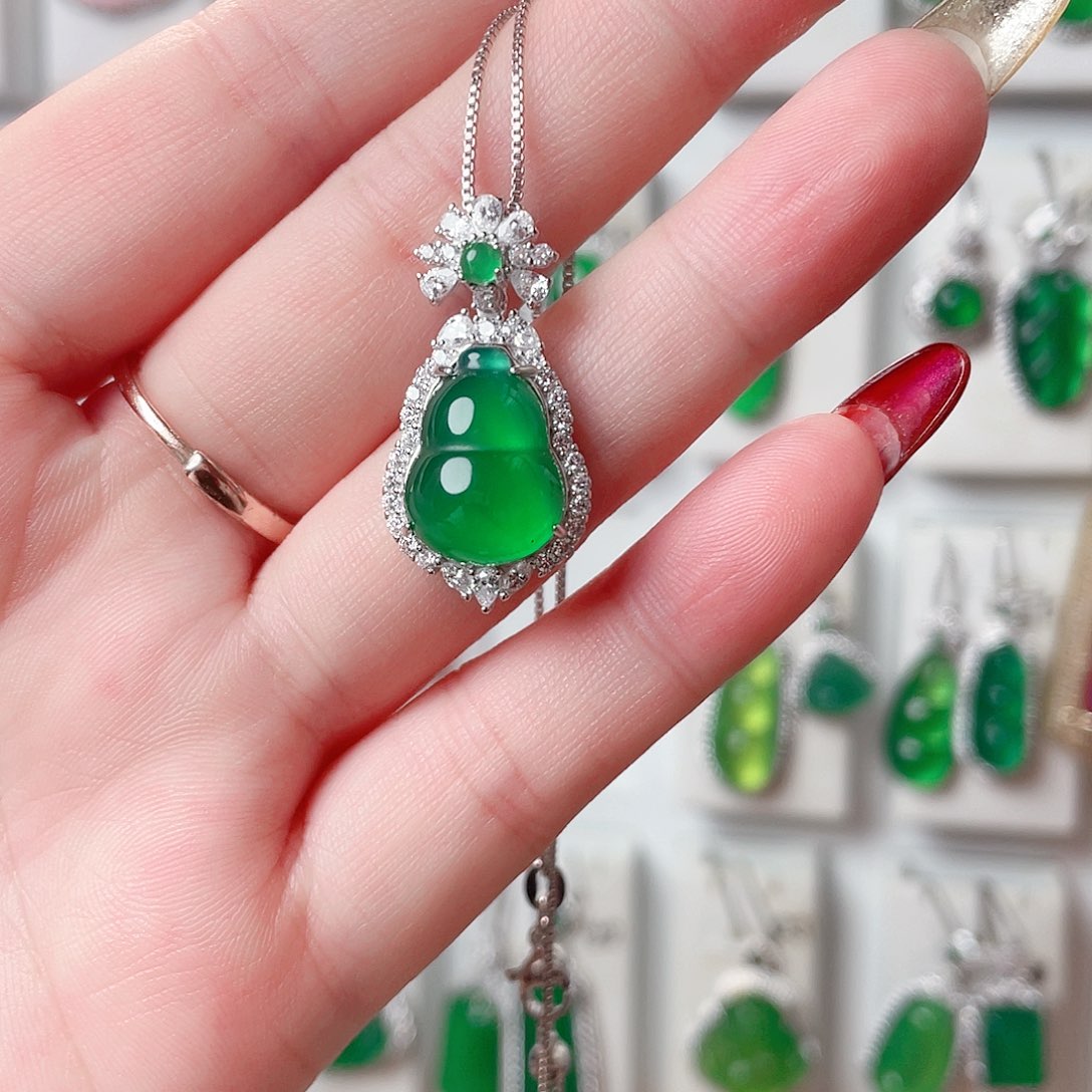 玛瑙/玉髓吊坠(赠链)银S925镶嵌