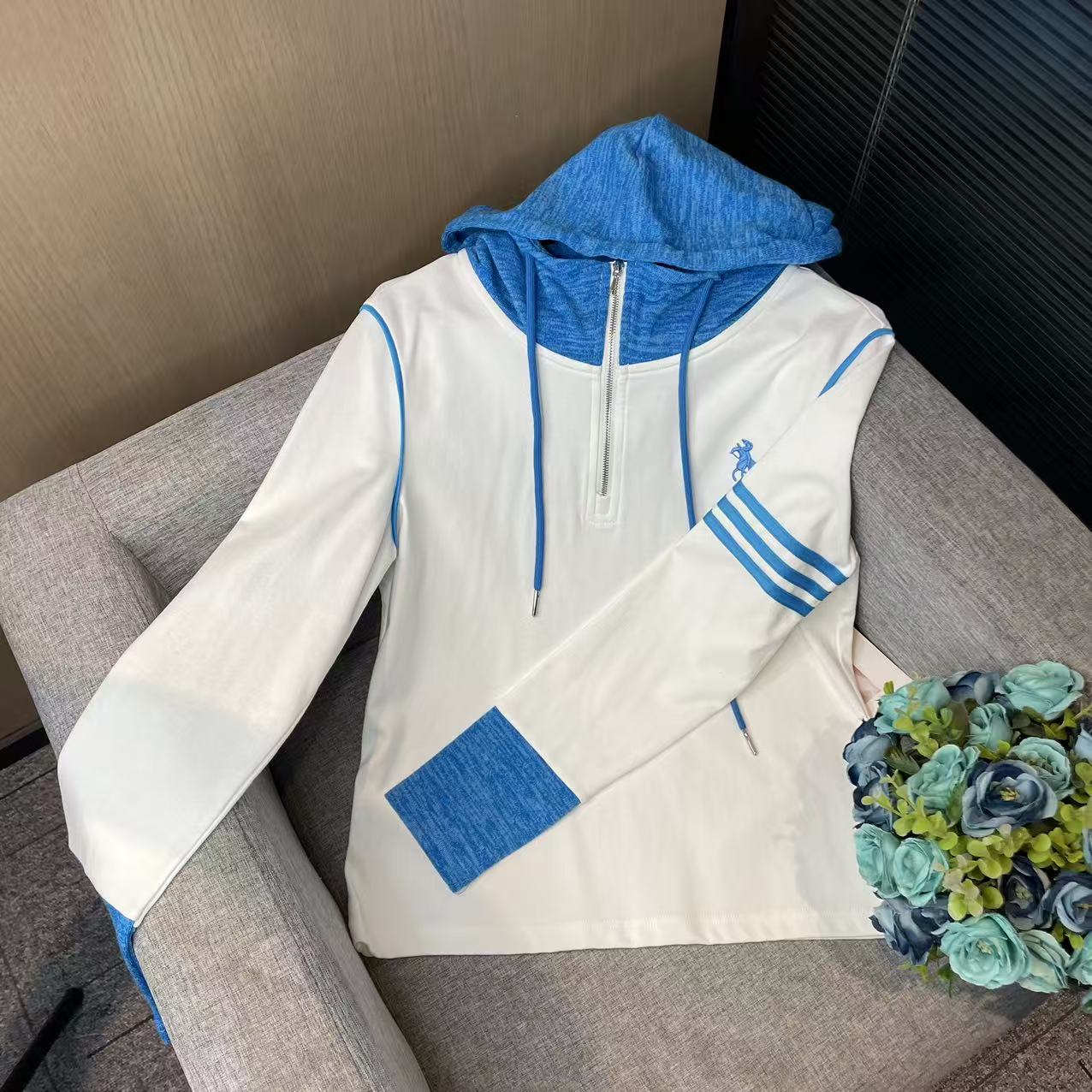 早秋新款设计感女款连帽卫衣-C60092