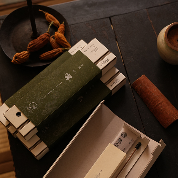 【娇容】湖畔牧歌/花香/非遗手工藏香—400年工序传承   