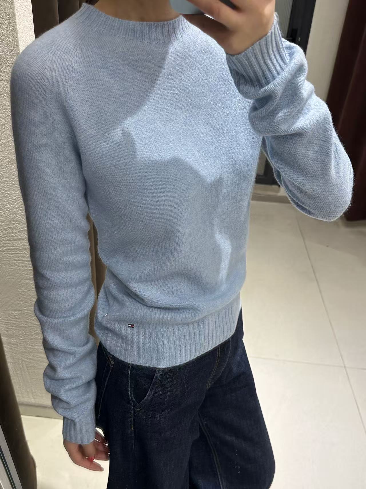 简约基础圆领舒适百搭针织毛衣F4254