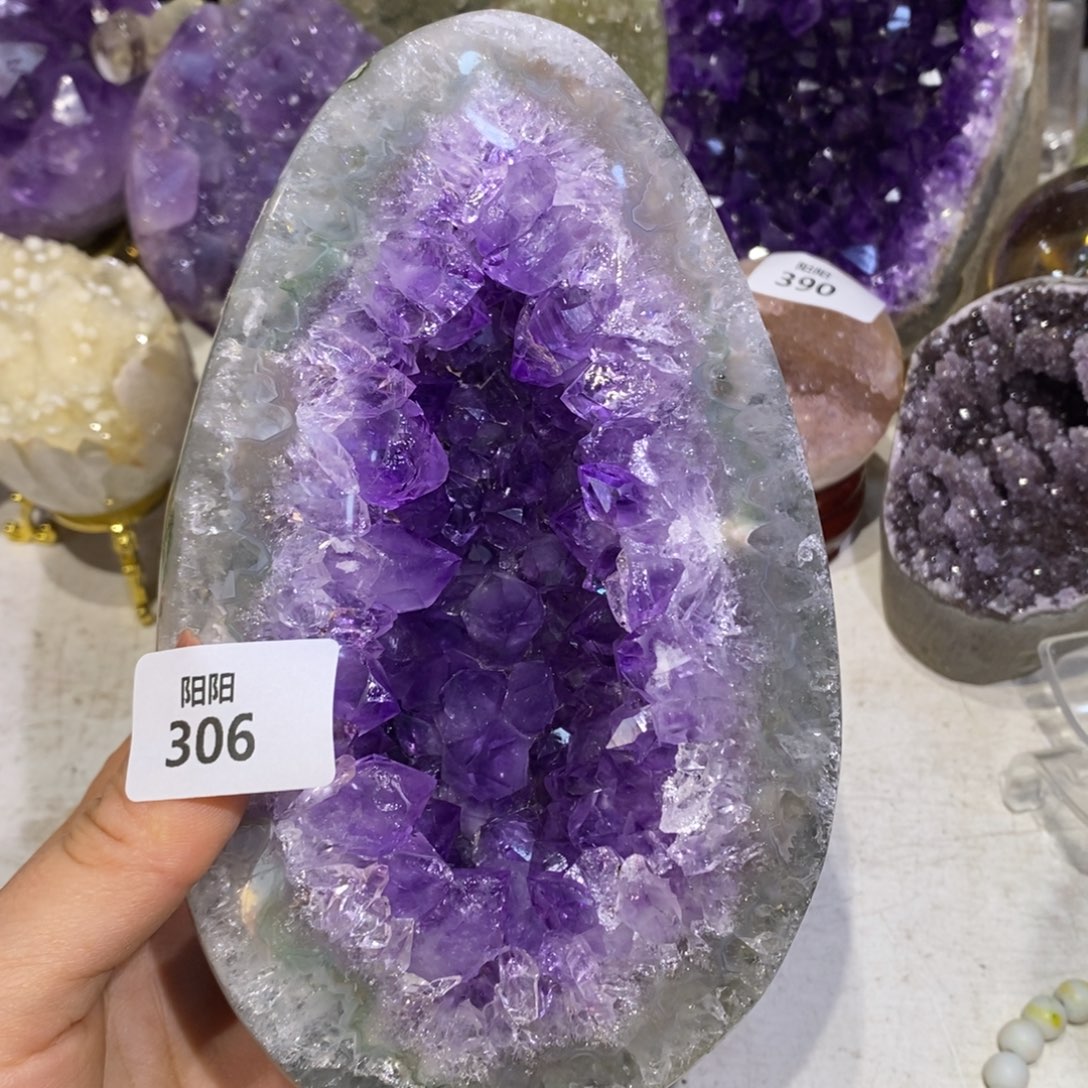 大型摆件（非配饰）紫晶未镶嵌