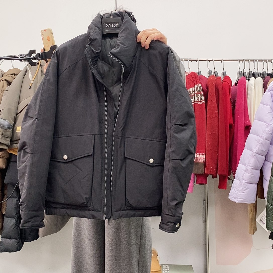 L码130斤以内黑色夹克外套