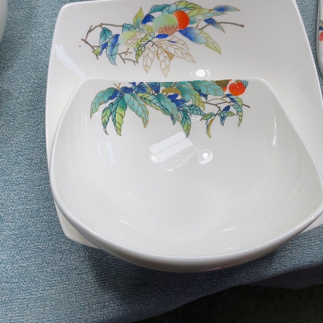 瓷片荔枝七寸六寸方盘各一个