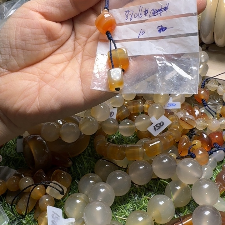 @***I玛瑙/玉髓未镶嵌颈饰88016……10