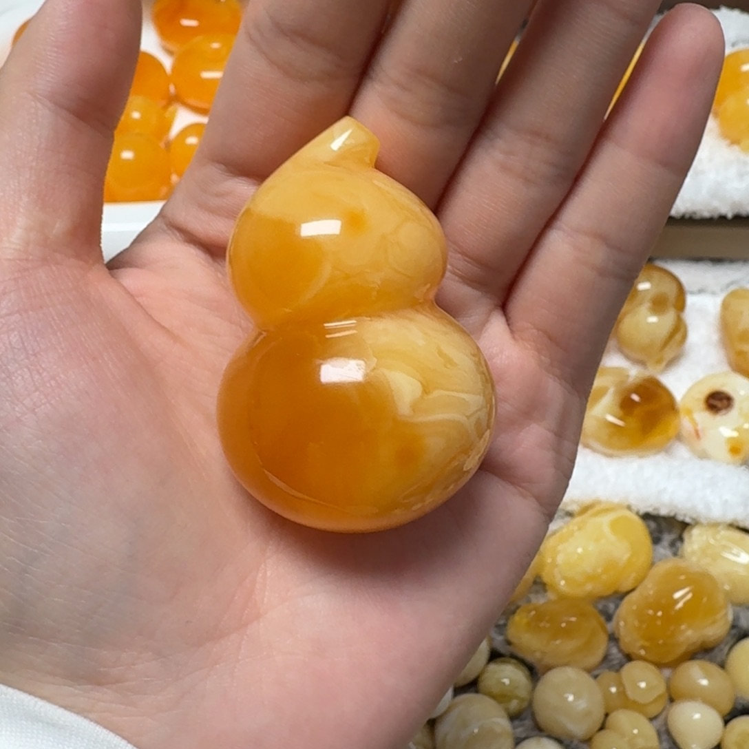 大***发琥珀未镶嵌裸石蜜蜡葫芦