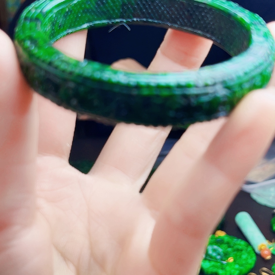 颈饰未镶嵌翡翠多样性56.57