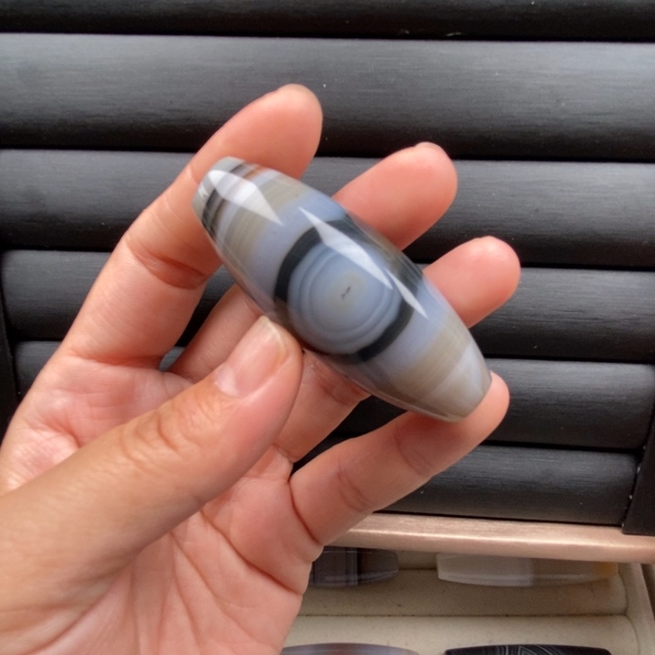 玛瑙/玉髓颈饰未镶嵌?*