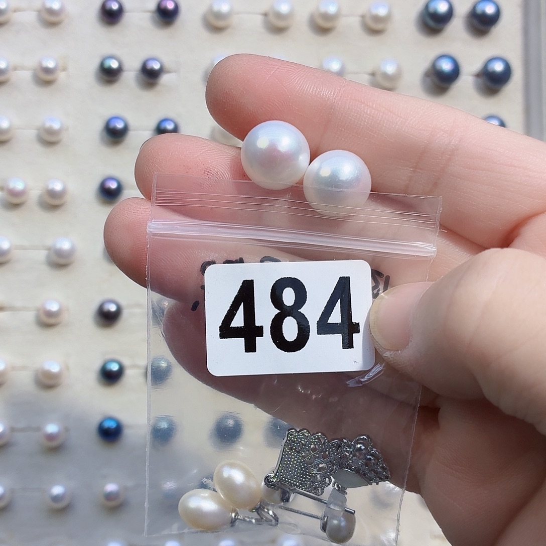 合金耳饰淡水珍珠