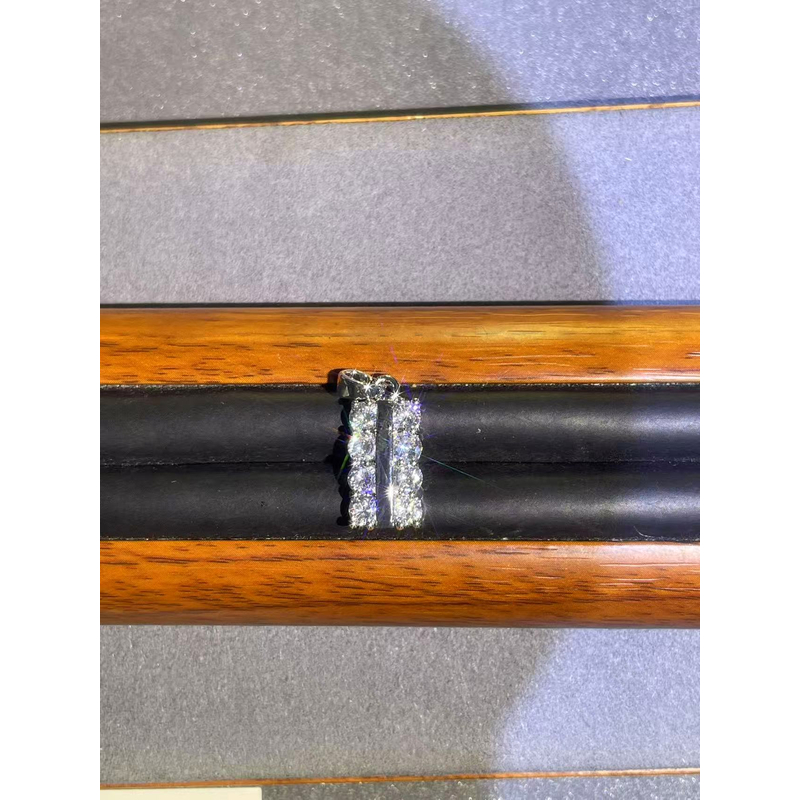 a1993白色双排满镶吊坠多样性发货