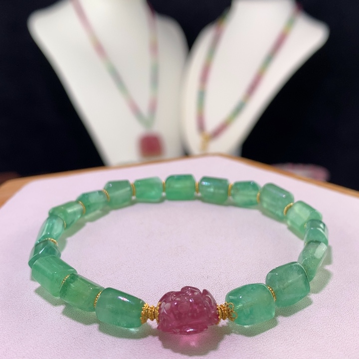 祖母绿手链未镶嵌