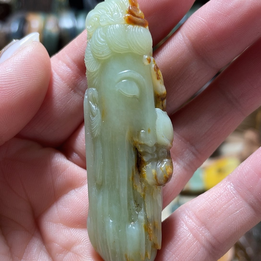 岫岩河磨玉（透闪石质玉）挂件未镶嵌