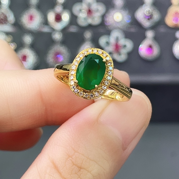 祖母绿戒指18K金镶嵌1.40