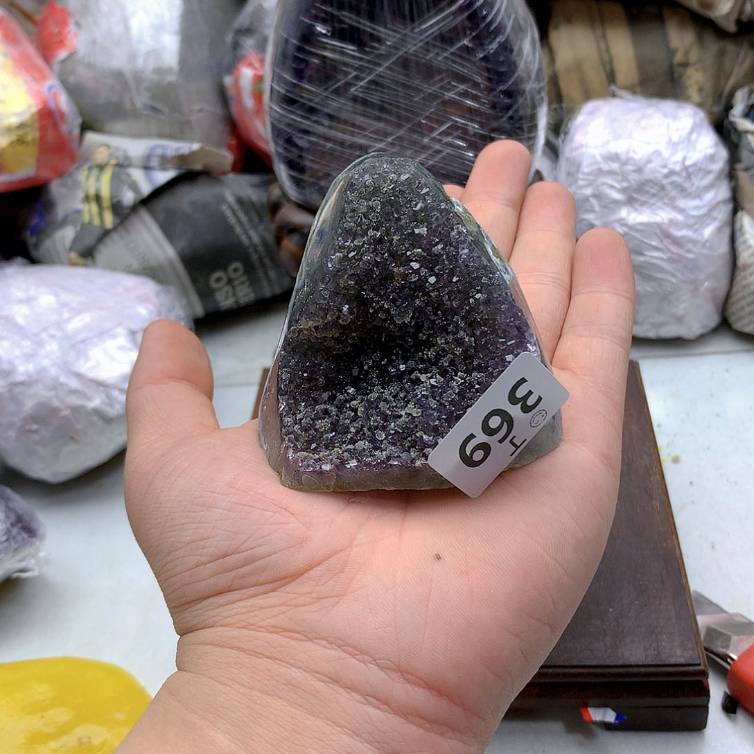 紫晶大型摆件（非配饰）未镶嵌