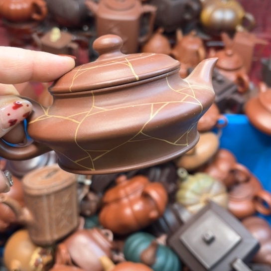 紫砂茶壶瑕疵……………………瑕疵