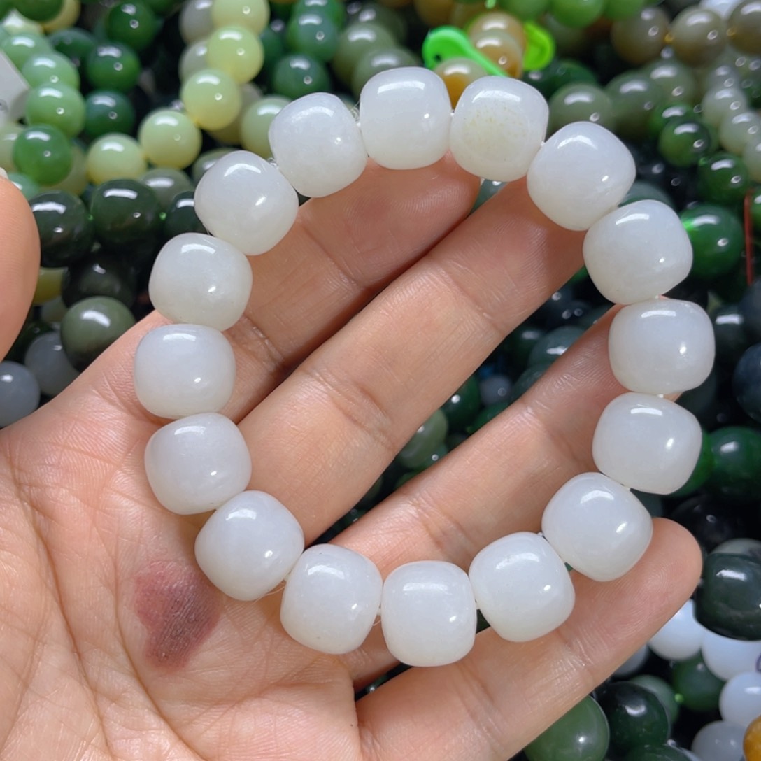 未镶嵌手链和田玉