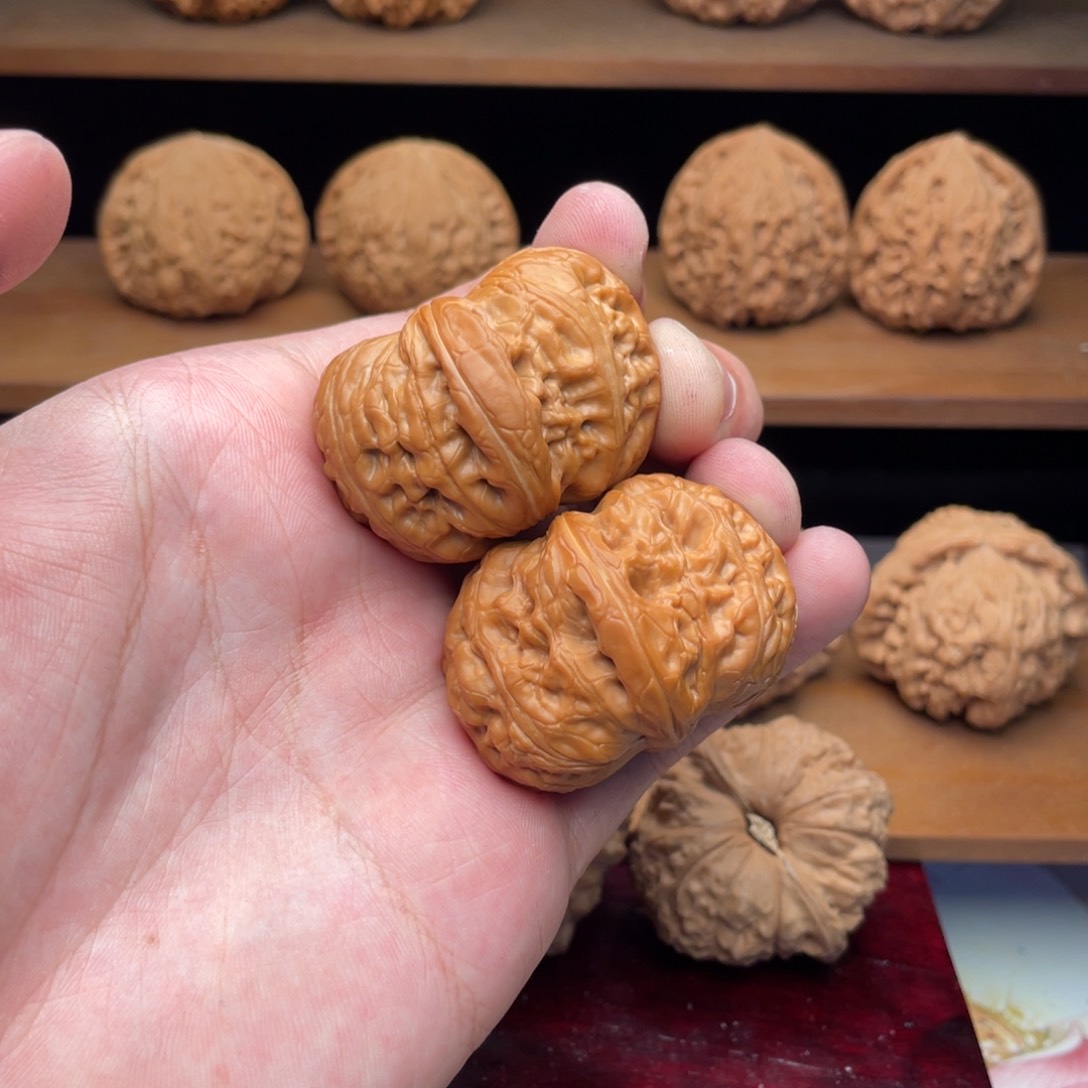 文玩核桃吊坠壹***蘇43毕业元宝