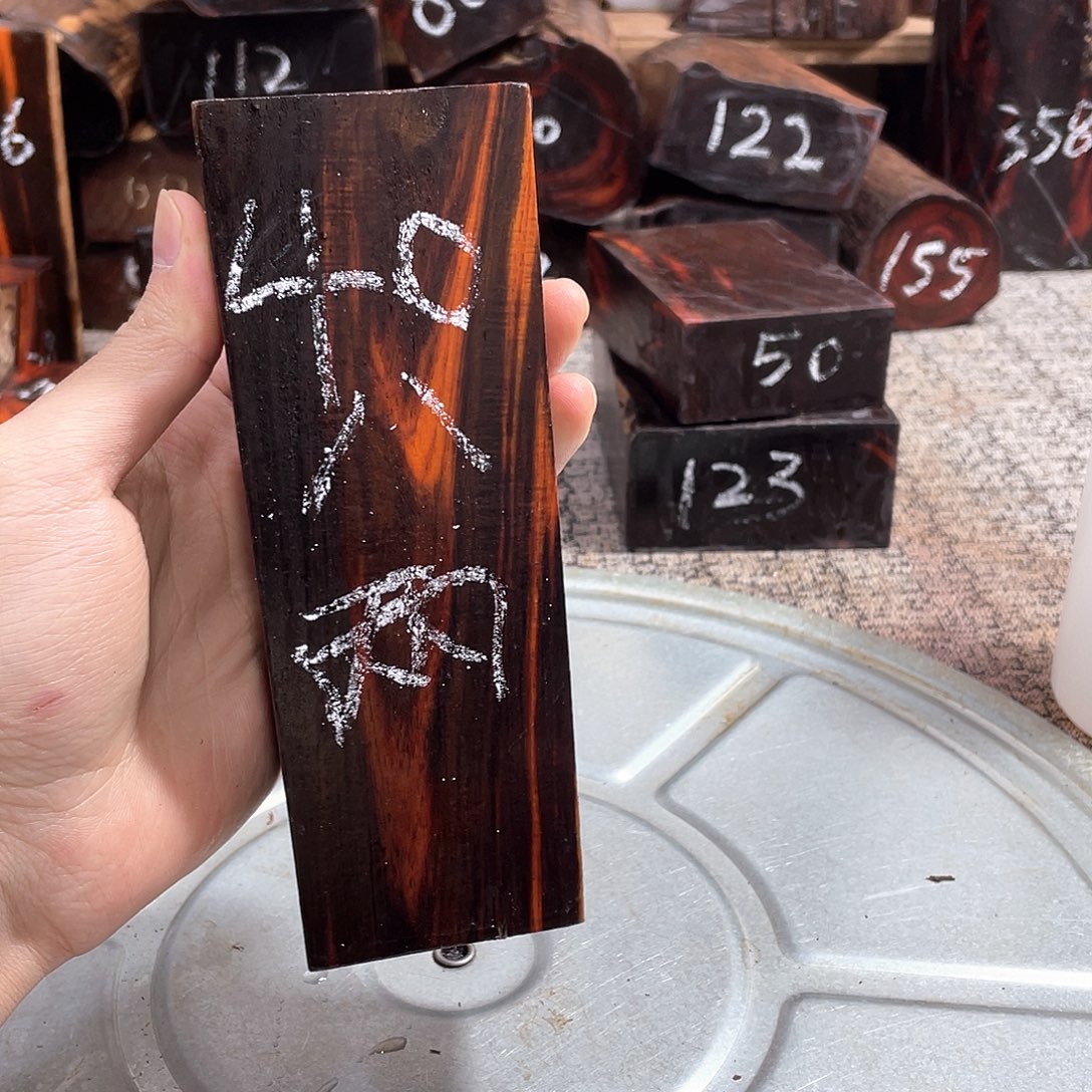 交趾黄檀（大红酸枝）