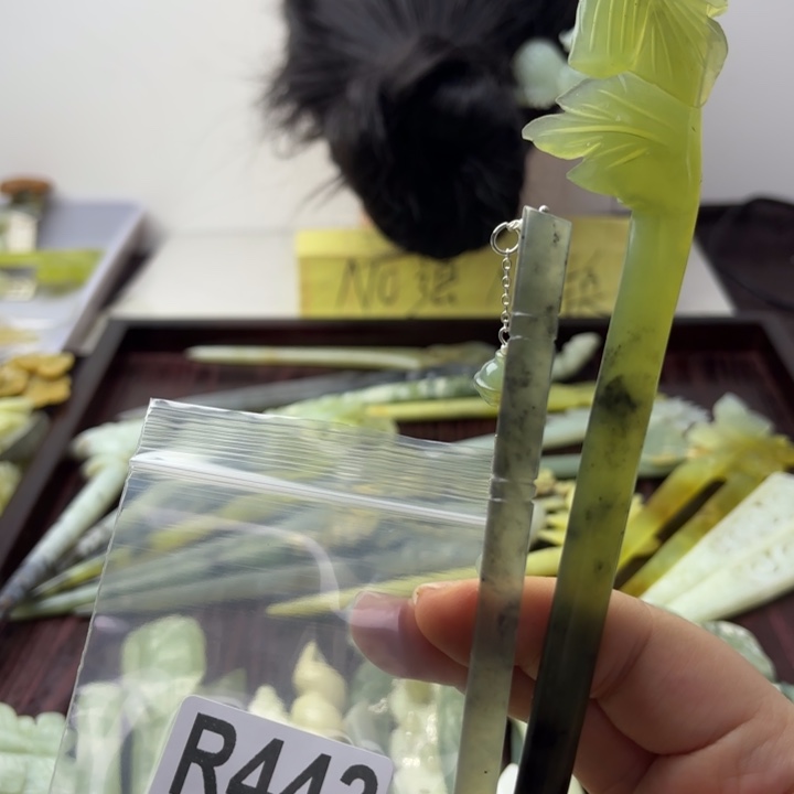 蛇纹石玉发饰合金?****子