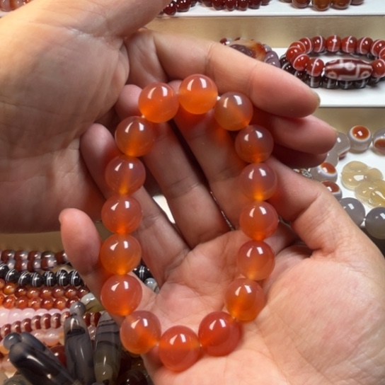 玛瑙/玉髓未镶嵌手链