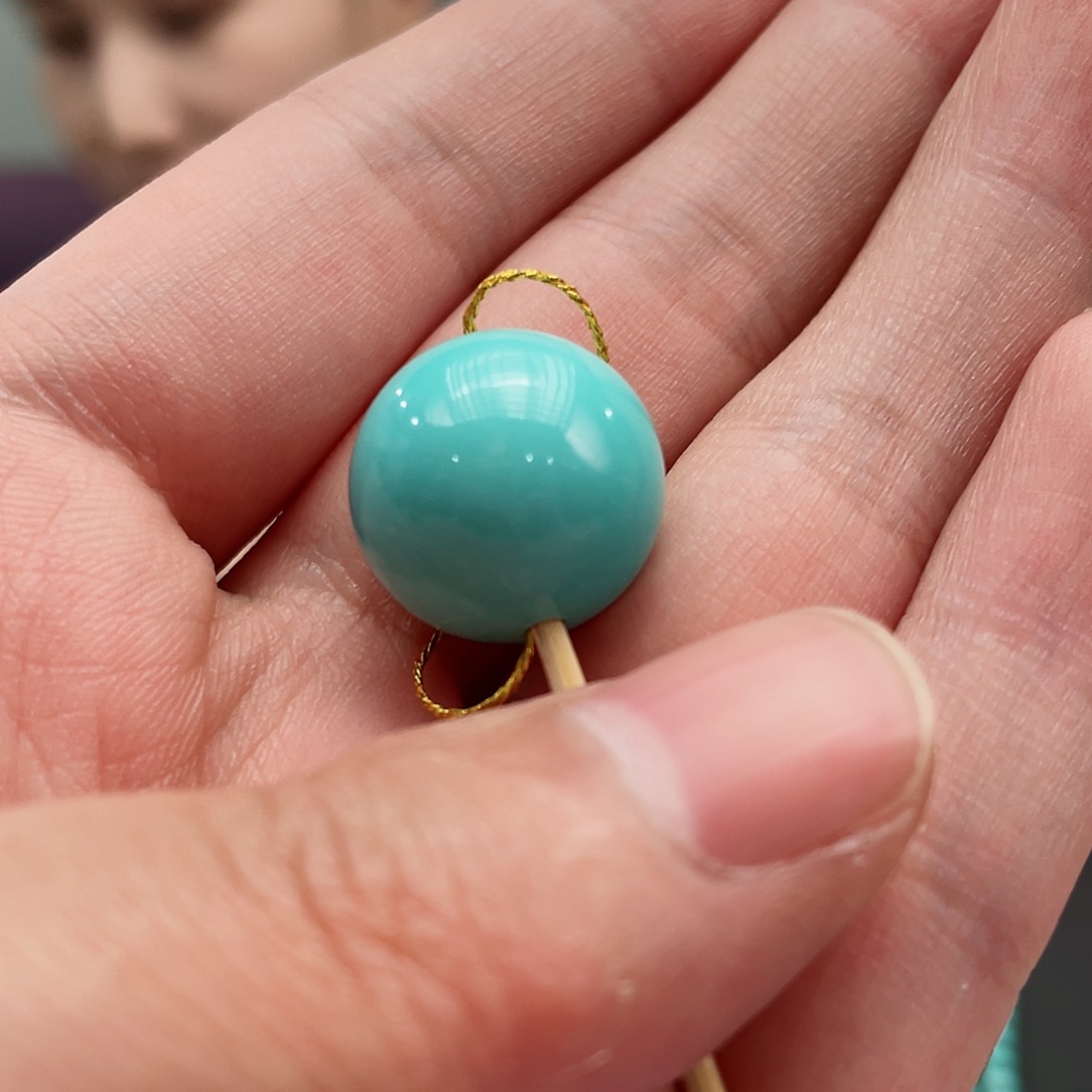 绿松石颈饰未镶嵌