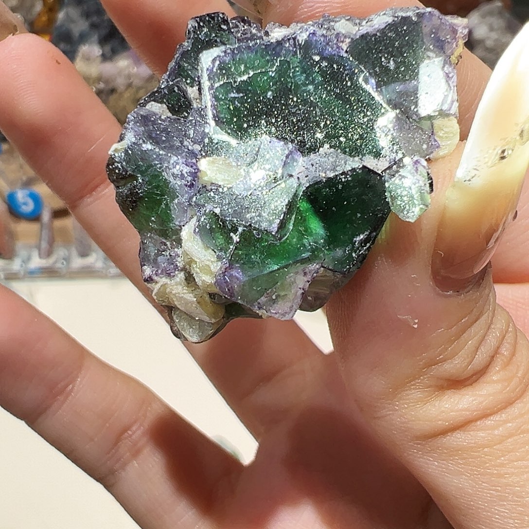 石材纳米莹石云母共生