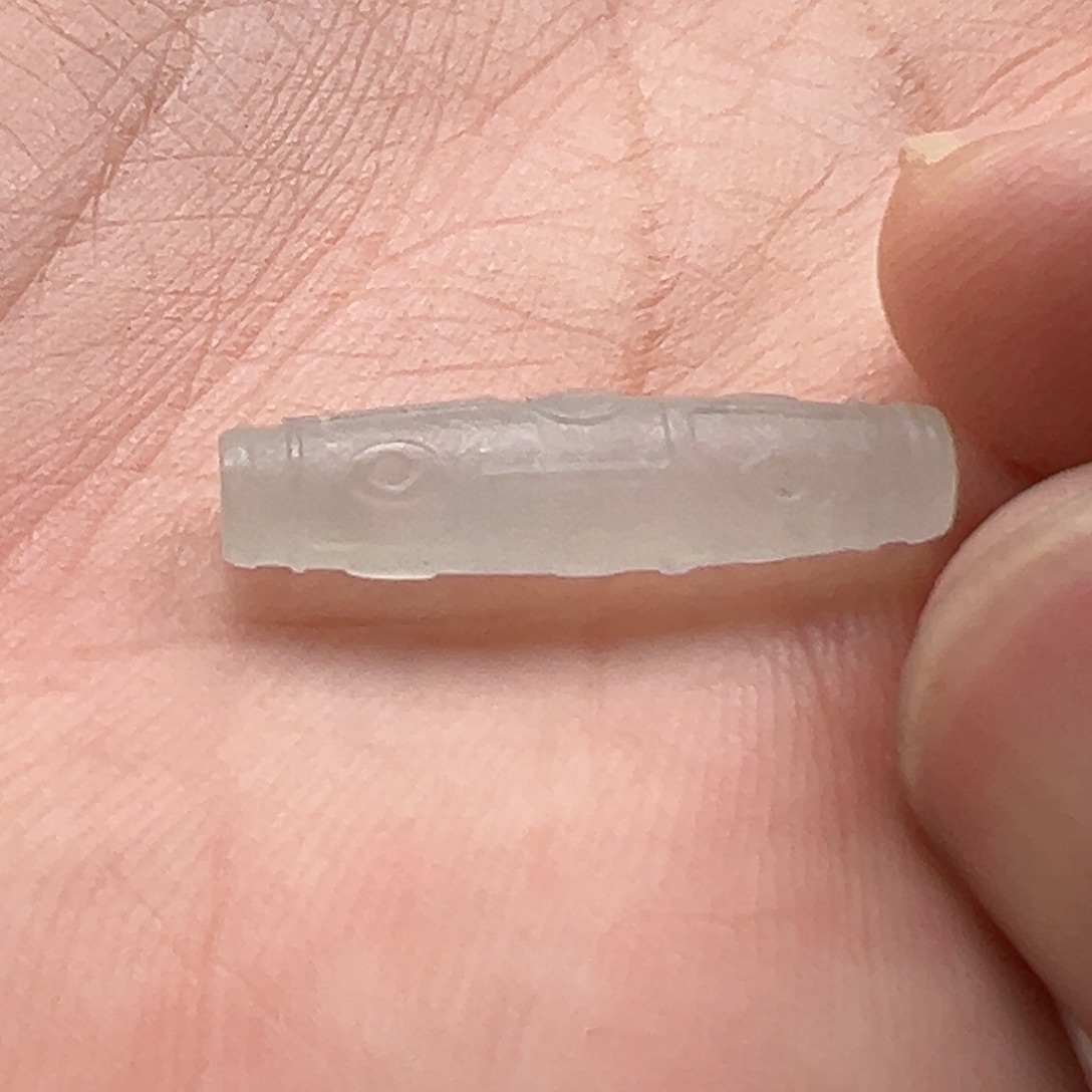 未镶嵌定制翡翠天珠