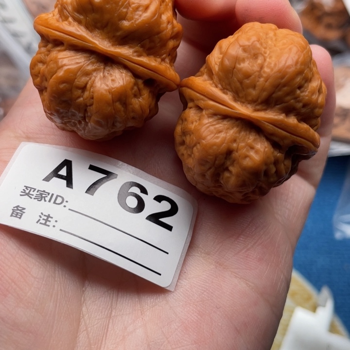 文玩核桃吊坠核桃