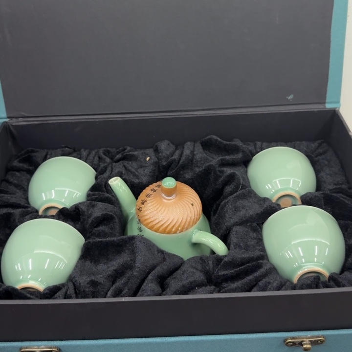 龙泉青瓷茶具微瑕46969