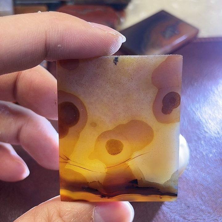 玛瑙/玉髓颈饰合金