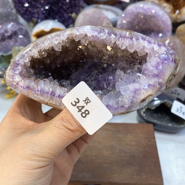 水晶大型摆件（非配饰）未镶嵌