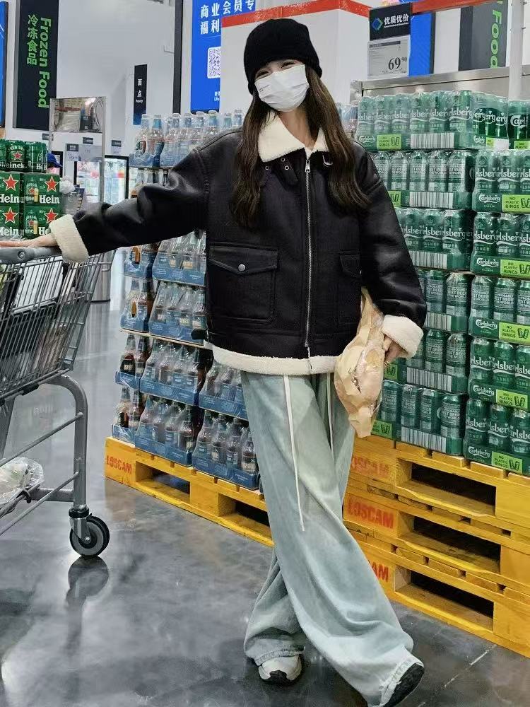 2317黑色皮毛一体外套冬季新款韩系炸街机车皮扣加绒棉服