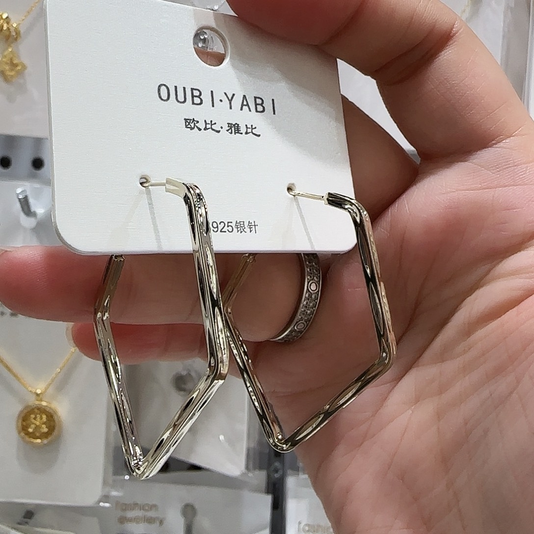 锆石纯铜合金枪色耳圈