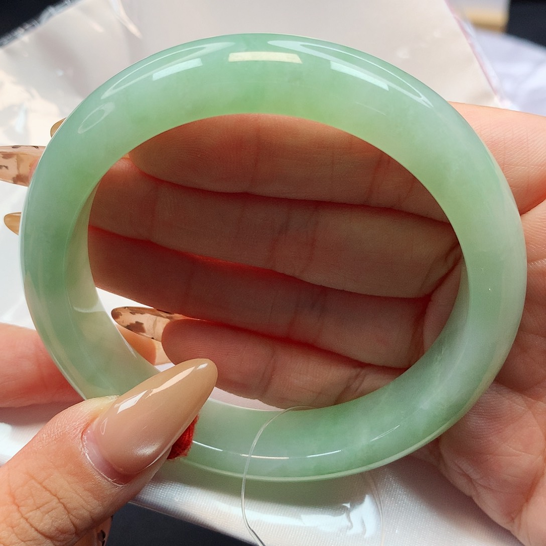 未镶嵌手镯翡翠10