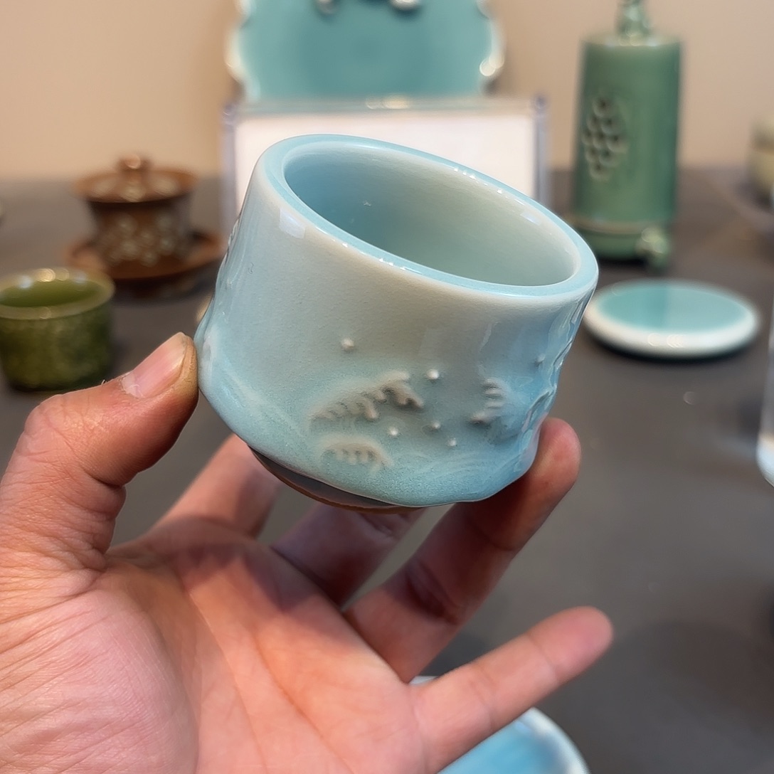 瓷片龙泉青瓷福利青瓷