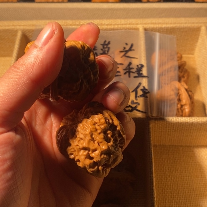 兜***。吊坠文玩核桃蛤蟆头