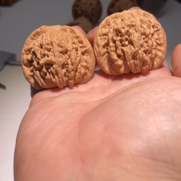 文玩核桃把件汉高楼