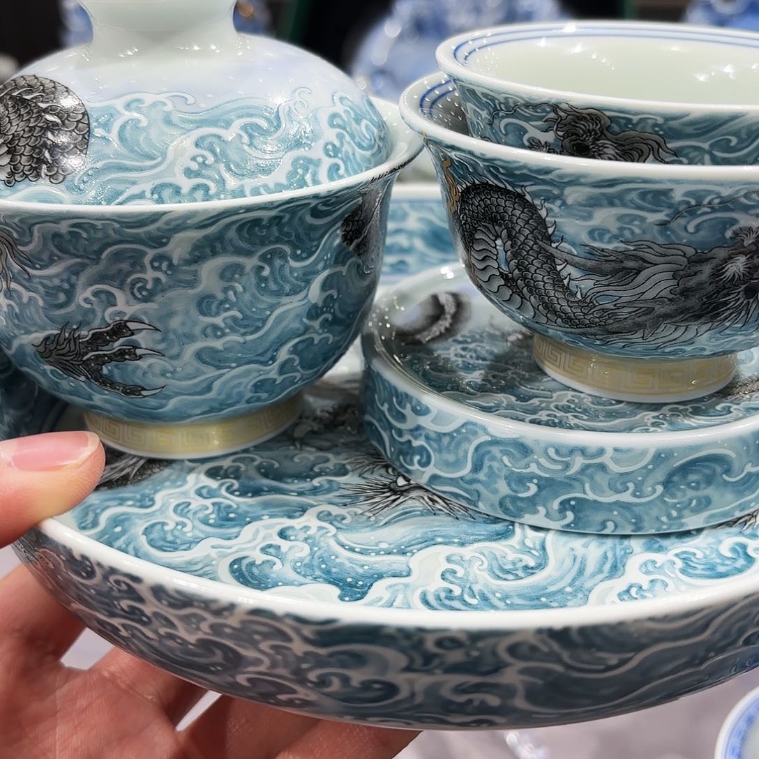 瓷片景德镇美术出版社