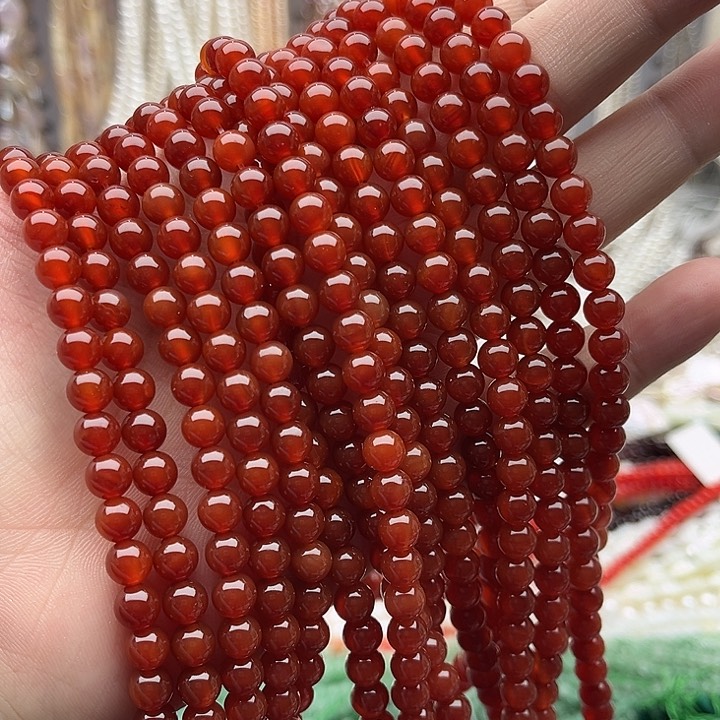 未镶嵌玛瑙/玉髓珠宝半成品一条6mm左右红玛瑙