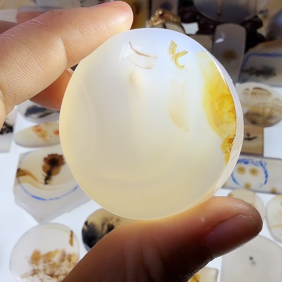 玛瑙/玉髓未镶嵌珠宝半成品
