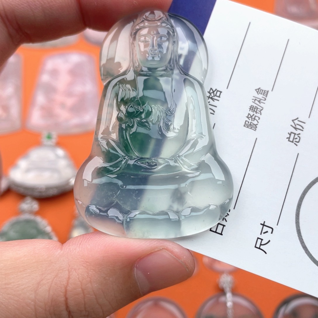 翡翠颈饰未镶嵌58.7/37.8/5.6